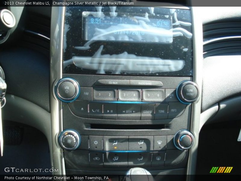 Champagne Silver Metallic / Jet Black/Titanium 2013 Chevrolet Malibu LS