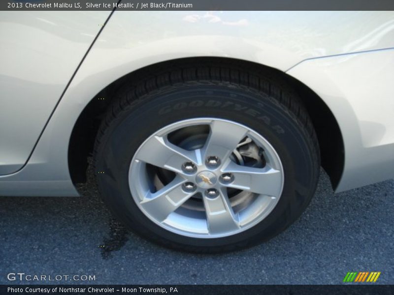 Silver Ice Metallic / Jet Black/Titanium 2013 Chevrolet Malibu LS