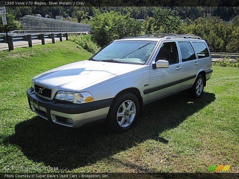 Silver Metallic / Gray 1998 Volvo V70 Wagon