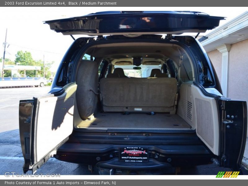 Black / Medium Parchment 2003 Ford Excursion Limited 4x4
