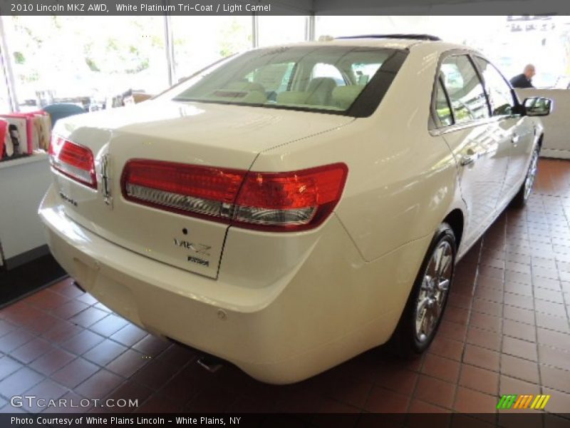 White Platinum Tri-Coat / Light Camel 2010 Lincoln MKZ AWD