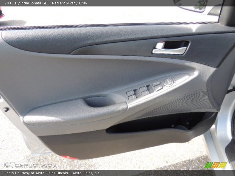 Radiant Silver / Gray 2011 Hyundai Sonata GLS
