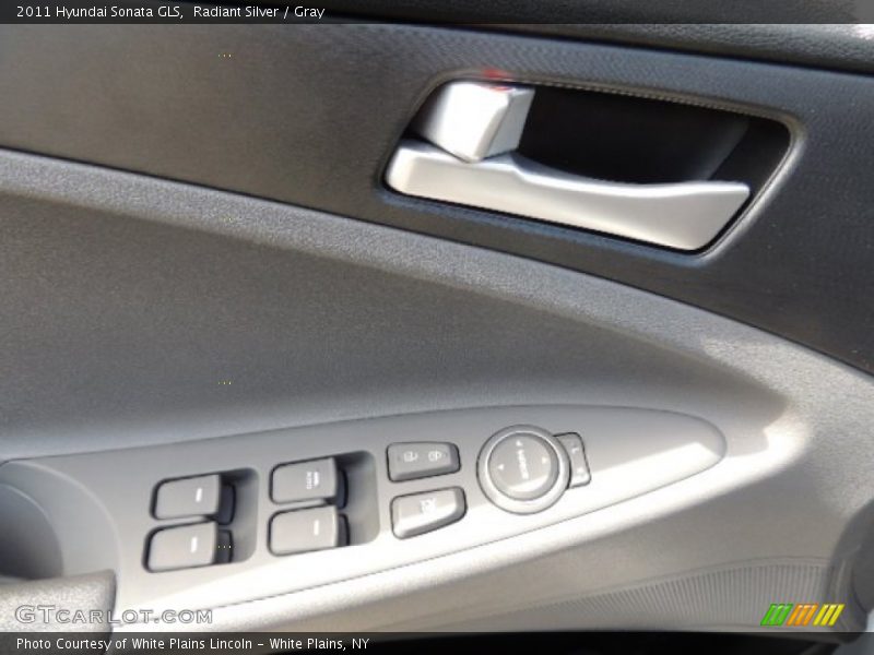 Radiant Silver / Gray 2011 Hyundai Sonata GLS