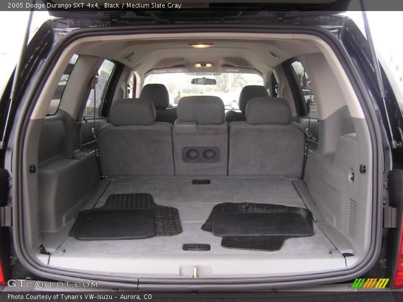 Black / Medium Slate Gray 2005 Dodge Durango SXT 4x4