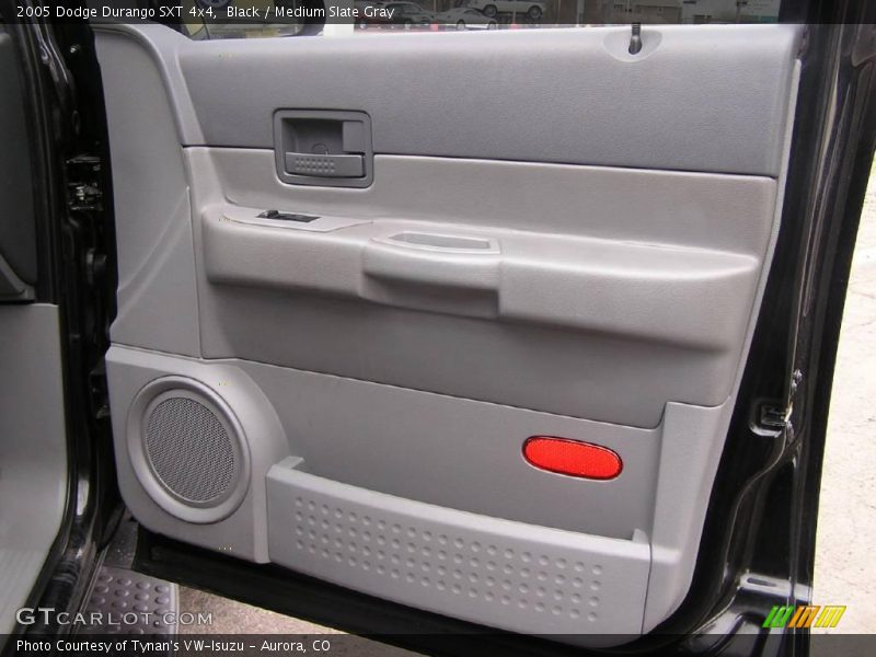 Black / Medium Slate Gray 2005 Dodge Durango SXT 4x4