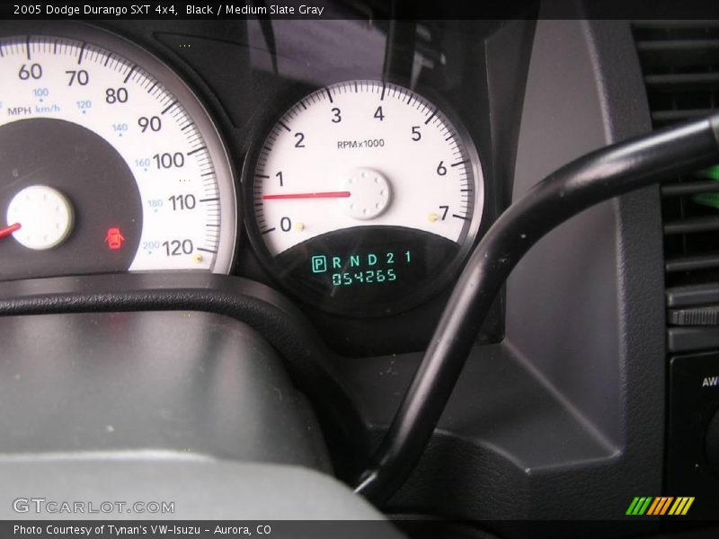Black / Medium Slate Gray 2005 Dodge Durango SXT 4x4