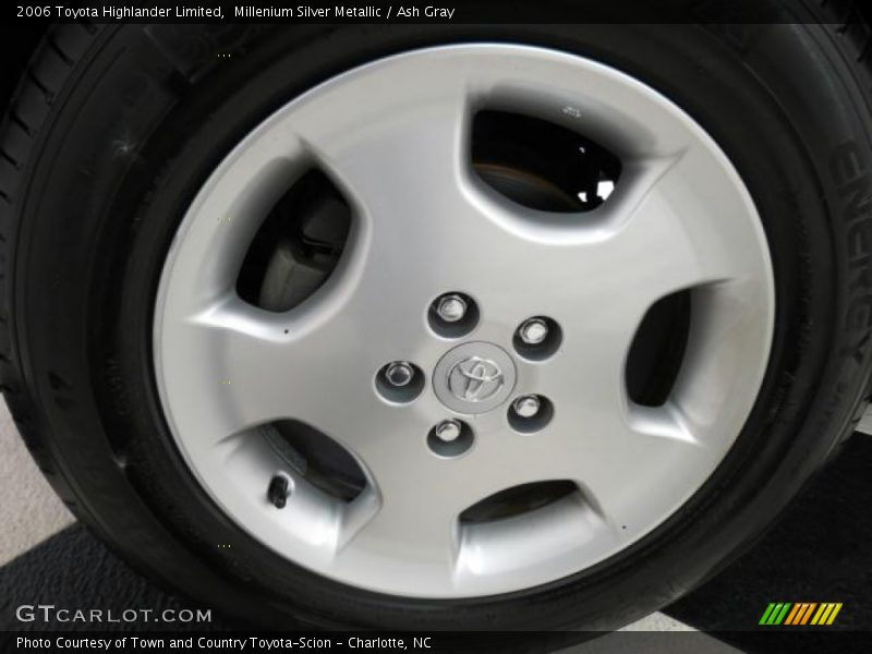 Millenium Silver Metallic / Ash Gray 2006 Toyota Highlander Limited