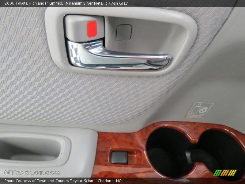 Millenium Silver Metallic / Ash Gray 2006 Toyota Highlander Limited