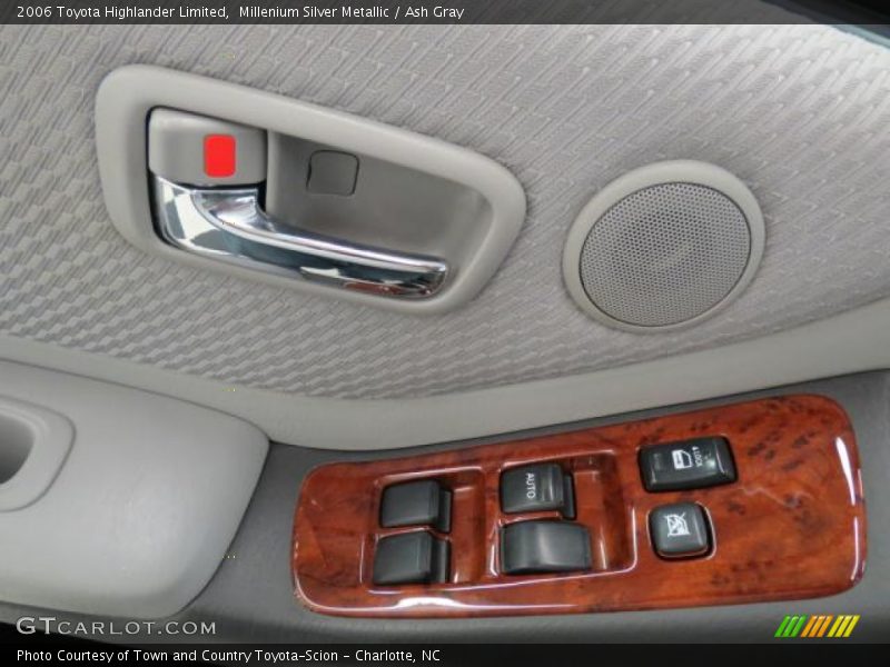 Millenium Silver Metallic / Ash Gray 2006 Toyota Highlander Limited
