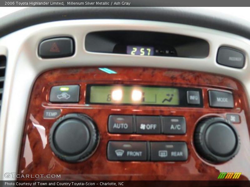 Millenium Silver Metallic / Ash Gray 2006 Toyota Highlander Limited