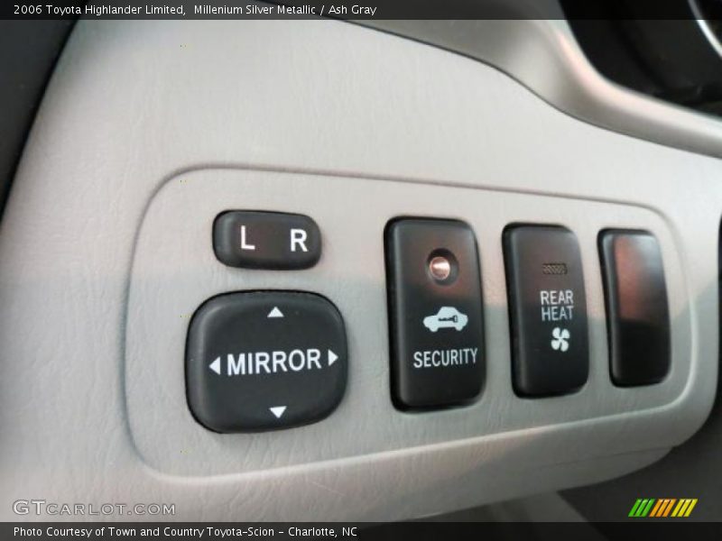 Millenium Silver Metallic / Ash Gray 2006 Toyota Highlander Limited