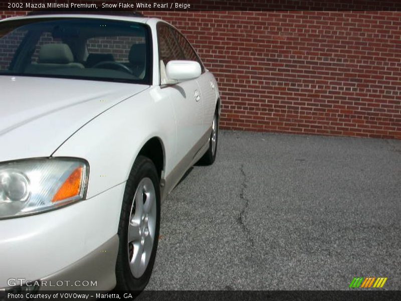 Snow Flake White Pearl / Beige 2002 Mazda Millenia Premium