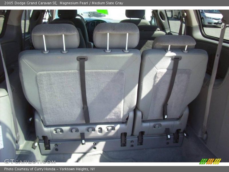 Magnesium Pearl / Medium Slate Gray 2005 Dodge Grand Caravan SE