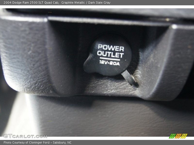 Graphite Metallic / Dark Slate Gray 2004 Dodge Ram 2500 SLT Quad Cab