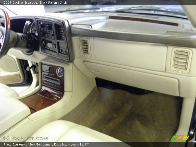 Black Raven / Shale 2005 Cadillac Escalade