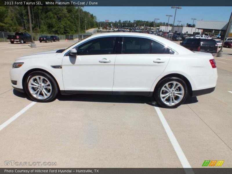 White Platinum Tri-Coat / Dune 2013 Ford Taurus SEL