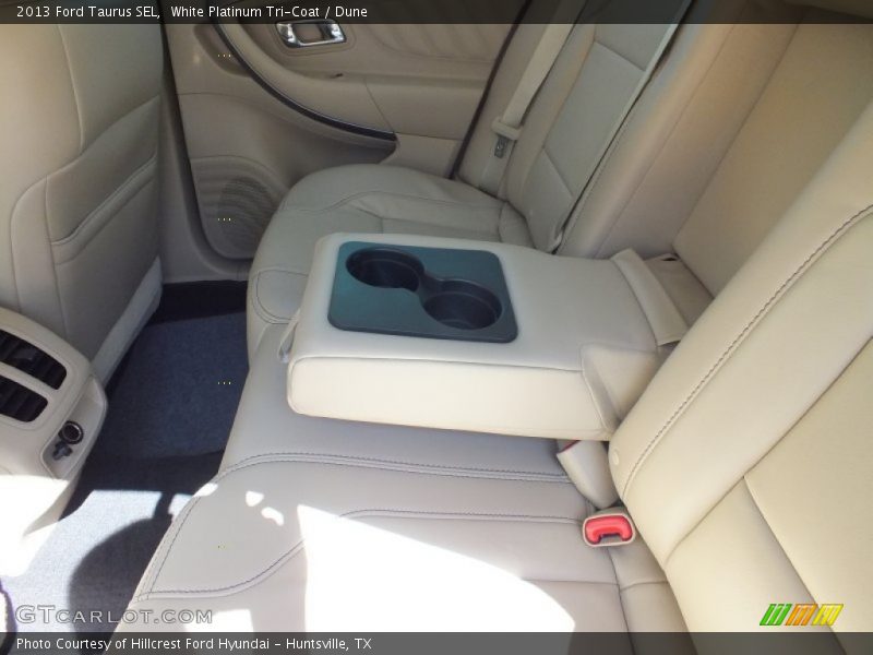 White Platinum Tri-Coat / Dune 2013 Ford Taurus SEL
