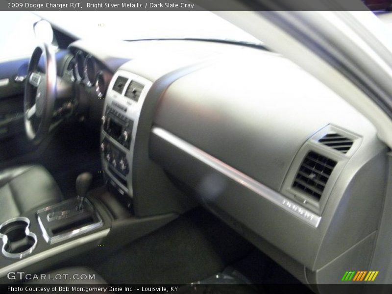 Bright Silver Metallic / Dark Slate Gray 2009 Dodge Charger R/T