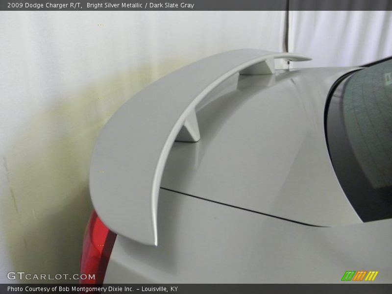 Bright Silver Metallic / Dark Slate Gray 2009 Dodge Charger R/T