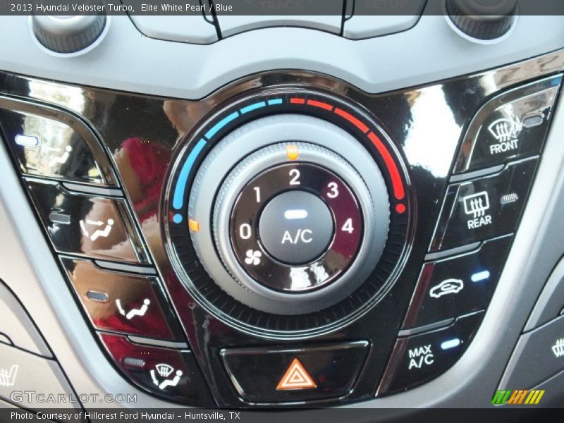Controls of 2013 Veloster Turbo