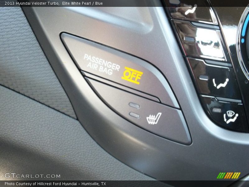 Controls of 2013 Veloster Turbo