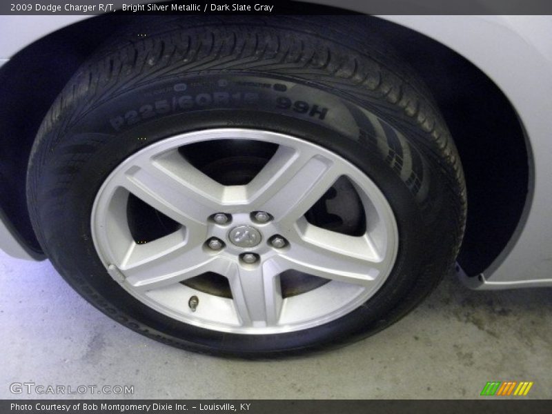 Bright Silver Metallic / Dark Slate Gray 2009 Dodge Charger R/T
