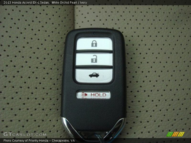 Keys of 2013 Accord EX-L Sedan