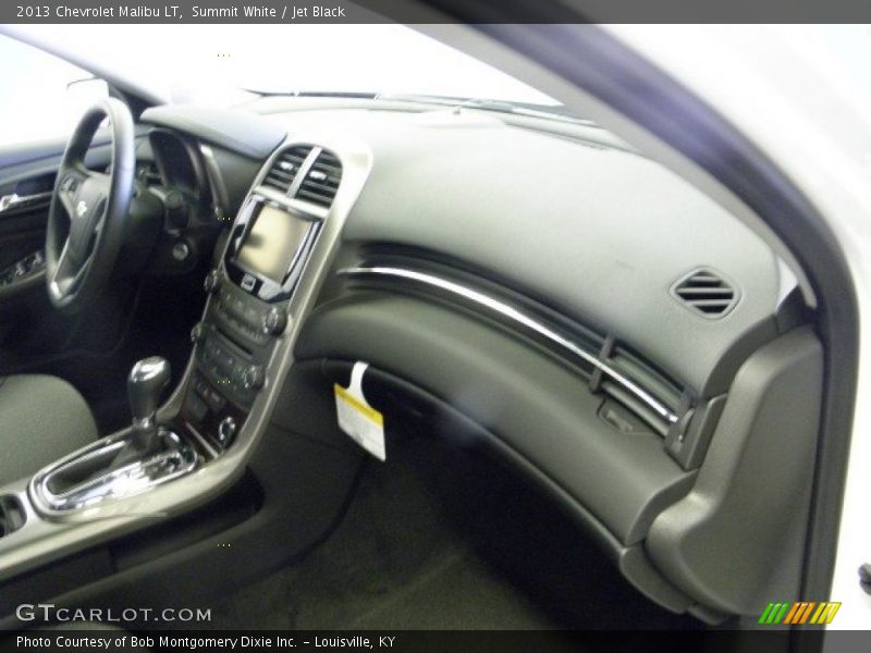 Summit White / Jet Black 2013 Chevrolet Malibu LT