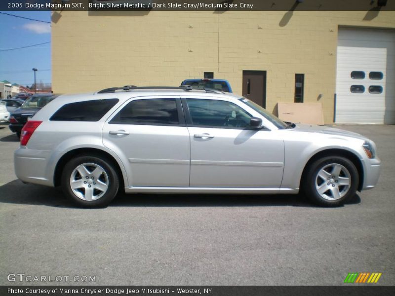 Bright Silver Metallic / Dark Slate Gray/Medium Slate Gray 2005 Dodge Magnum SXT