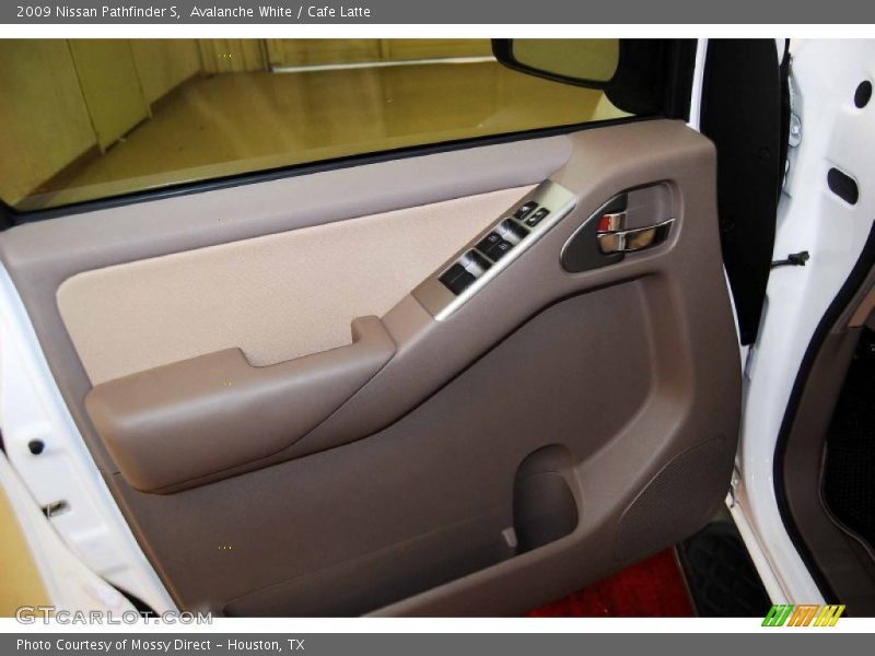 Avalanche White / Cafe Latte 2009 Nissan Pathfinder S
