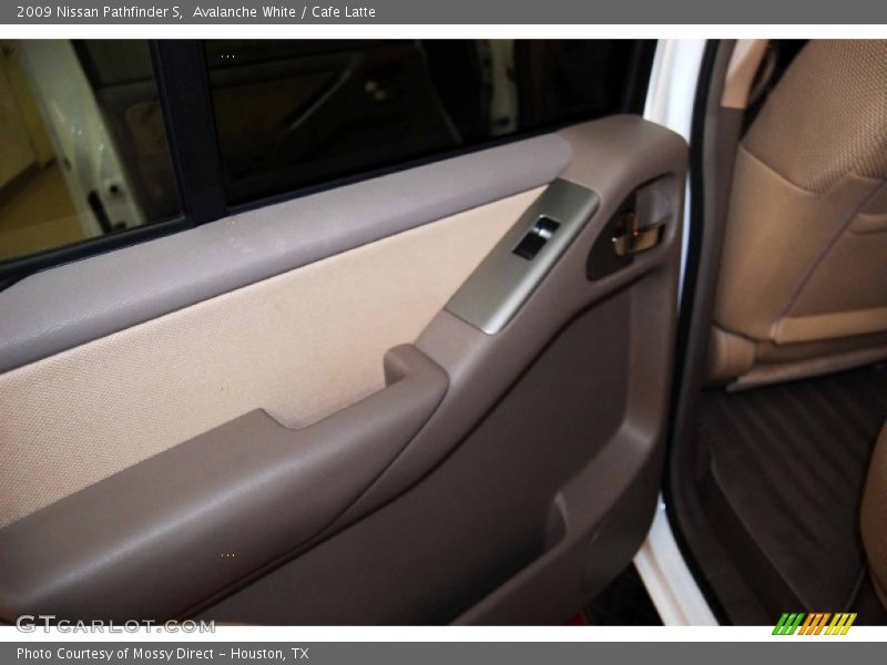 Avalanche White / Cafe Latte 2009 Nissan Pathfinder S