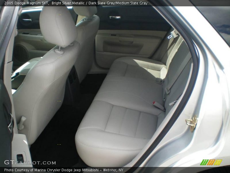 Bright Silver Metallic / Dark Slate Gray/Medium Slate Gray 2005 Dodge Magnum SXT