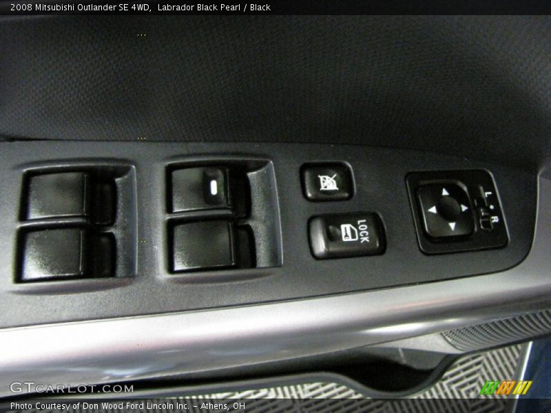 Labrador Black Pearl / Black 2008 Mitsubishi Outlander SE 4WD