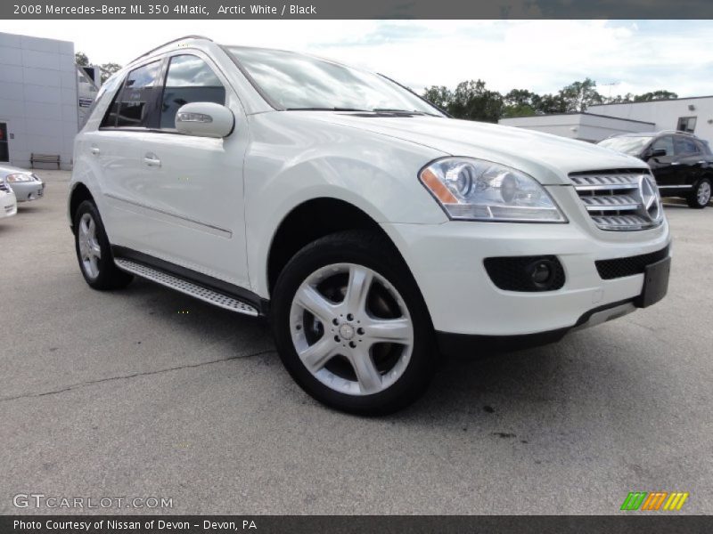 Front 3/4 View of 2008 ML 350 4Matic