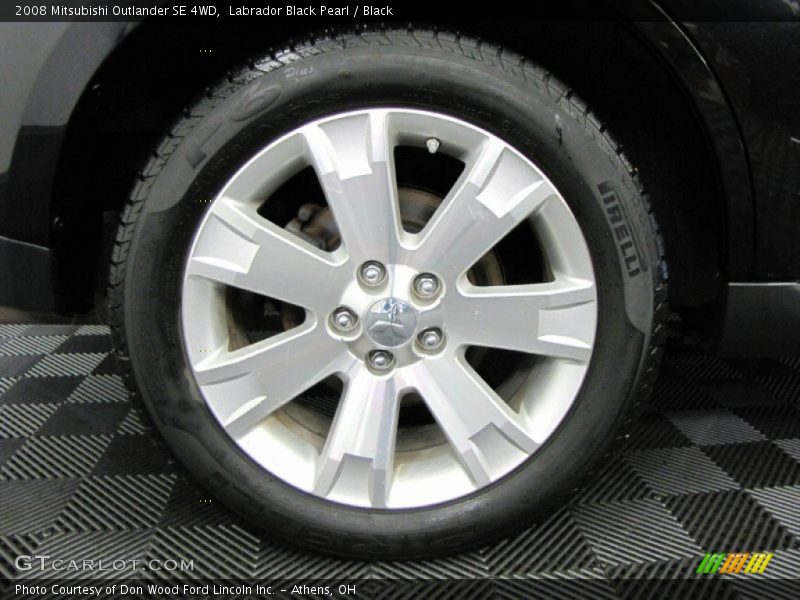 Labrador Black Pearl / Black 2008 Mitsubishi Outlander SE 4WD