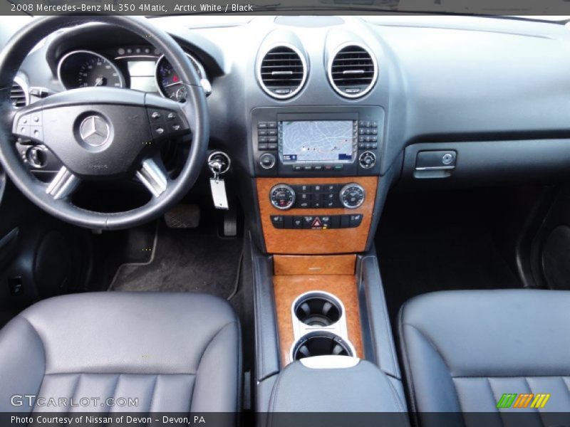 Dashboard of 2008 ML 350 4Matic