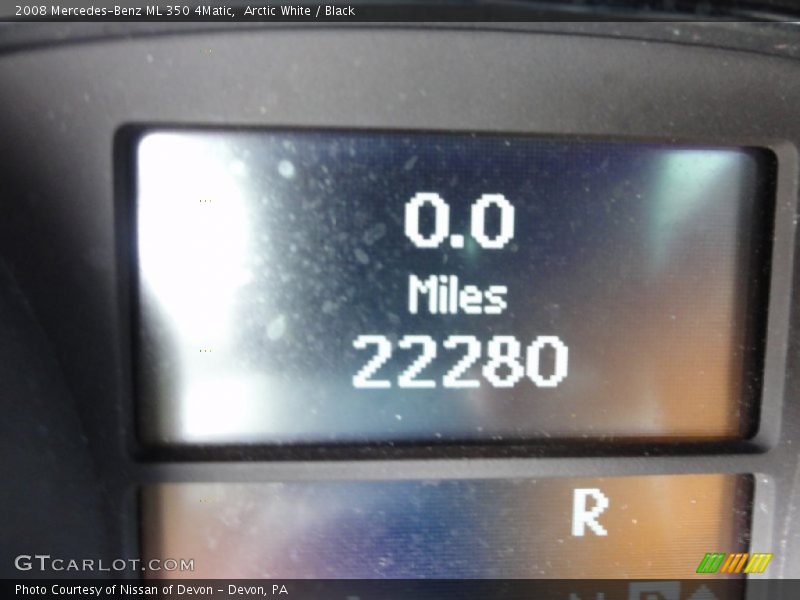 Arctic White / Black 2008 Mercedes-Benz ML 350 4Matic