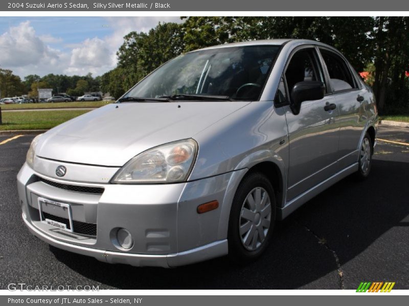 Silky Silver Metallic / Black 2004 Suzuki Aerio S Sedan