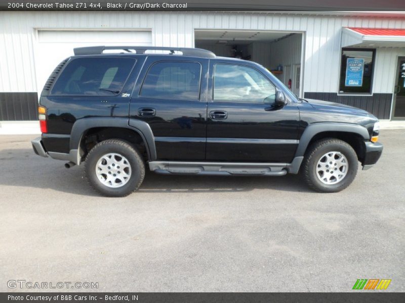Black / Gray/Dark Charcoal 2004 Chevrolet Tahoe Z71 4x4