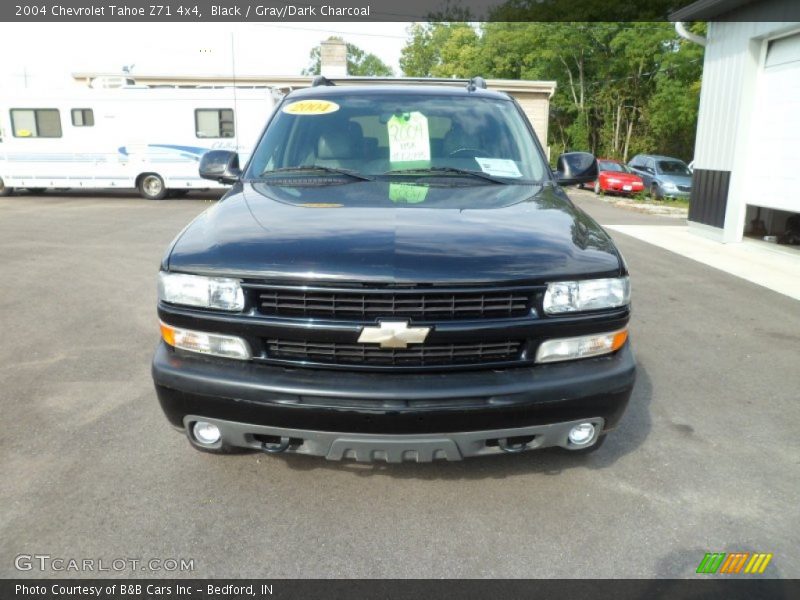 Black / Gray/Dark Charcoal 2004 Chevrolet Tahoe Z71 4x4