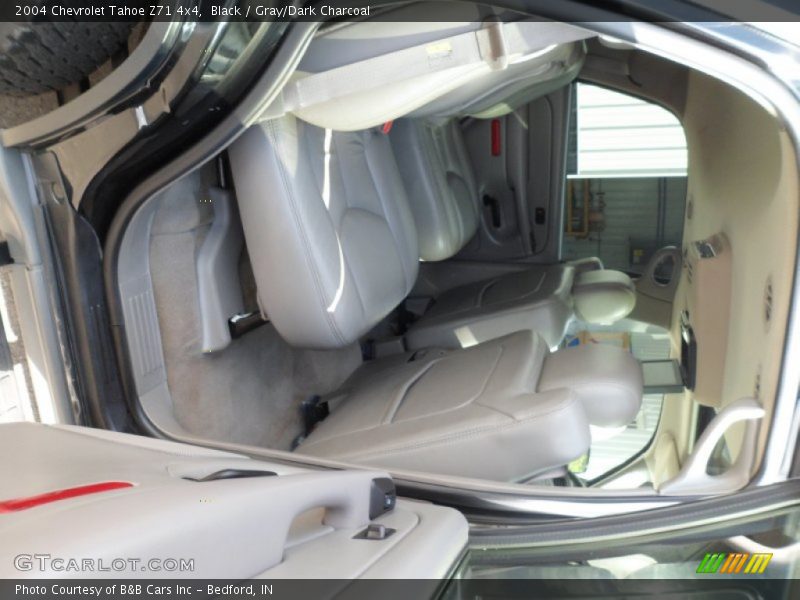 Black / Gray/Dark Charcoal 2004 Chevrolet Tahoe Z71 4x4
