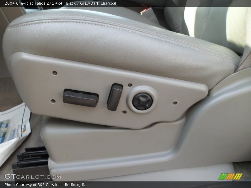 Black / Gray/Dark Charcoal 2004 Chevrolet Tahoe Z71 4x4