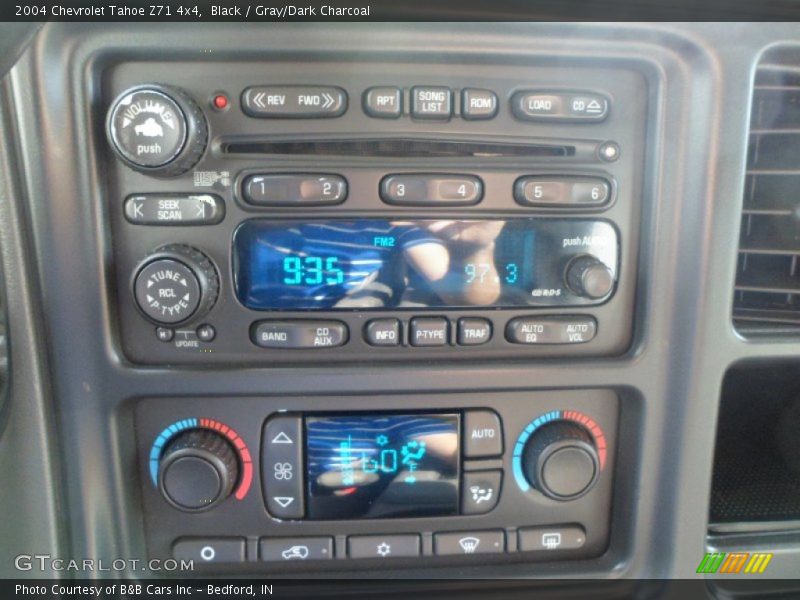 Black / Gray/Dark Charcoal 2004 Chevrolet Tahoe Z71 4x4