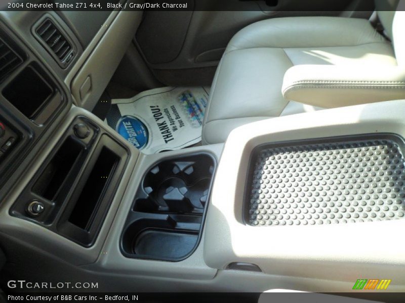 Black / Gray/Dark Charcoal 2004 Chevrolet Tahoe Z71 4x4