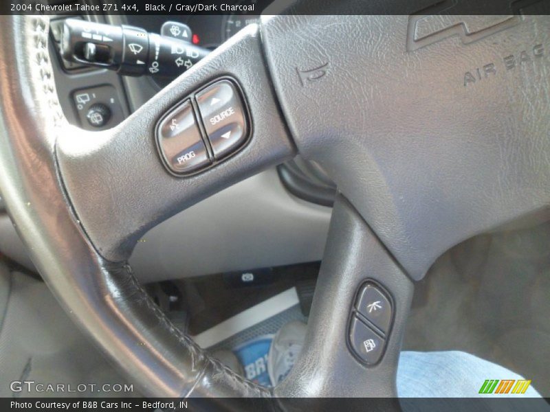 Black / Gray/Dark Charcoal 2004 Chevrolet Tahoe Z71 4x4