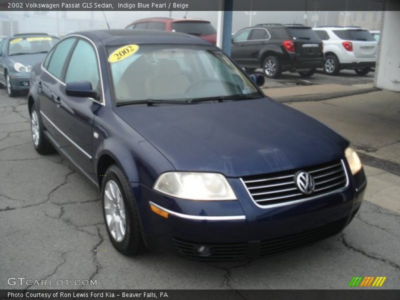 Indigo Blue Pearl / Beige 2002 Volkswagen Passat GLS Sedan