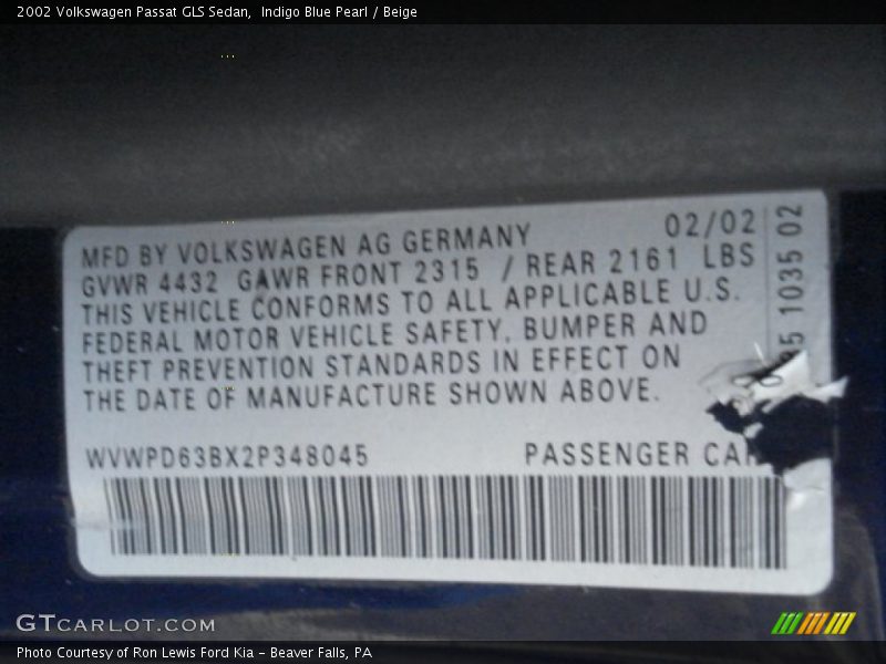 Indigo Blue Pearl / Beige 2002 Volkswagen Passat GLS Sedan