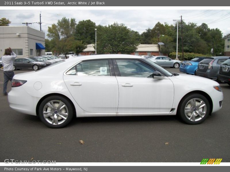 Arctic White / Jet Black 2011 Saab 9-5 Turbo6 XWD Sedan