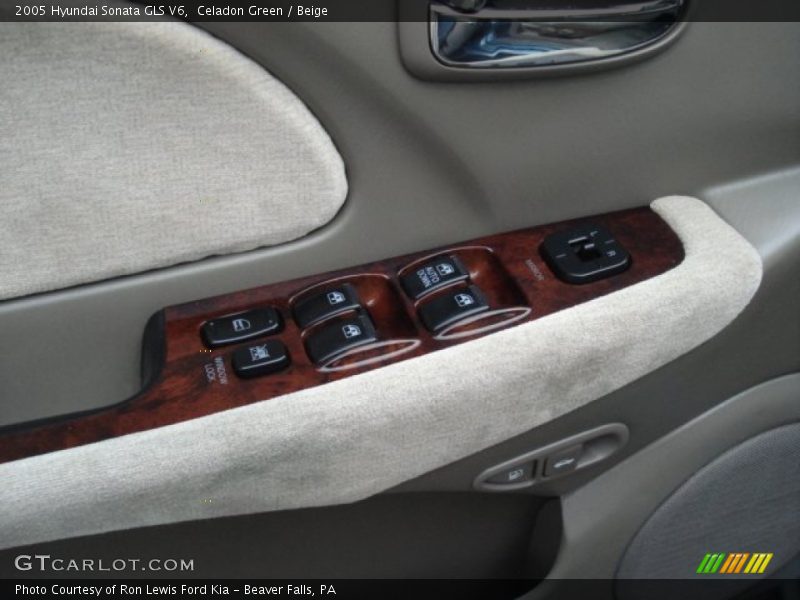 Celadon Green / Beige 2005 Hyundai Sonata GLS V6