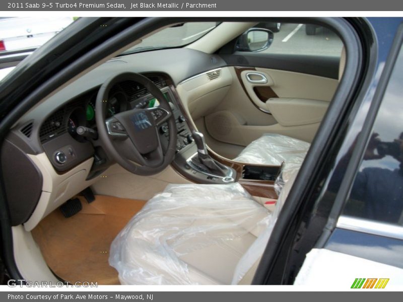 Jet Black Metallic / Parchment 2011 Saab 9-5 Turbo4 Premium Sedan